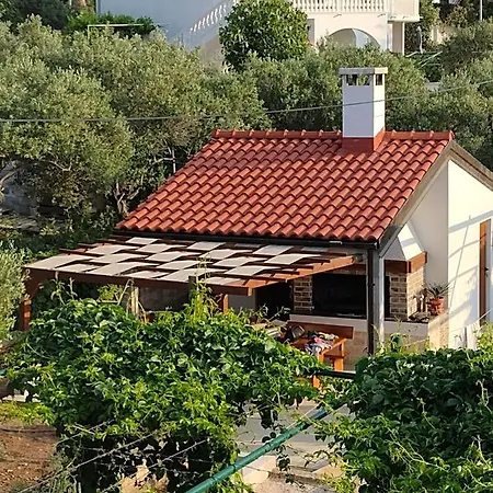 Jozica 3*