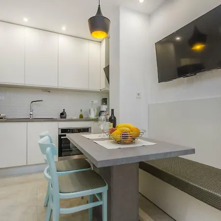 بيت ضيافة Jozica مورتير