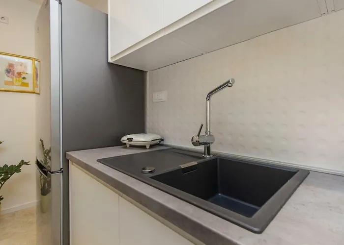 게스트하우스 Jozica 3*